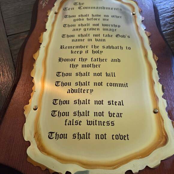 Vintage Home Interiors The 10 Ten Commandments Wood & Brass Wall Plaque - Picture 1 of 2